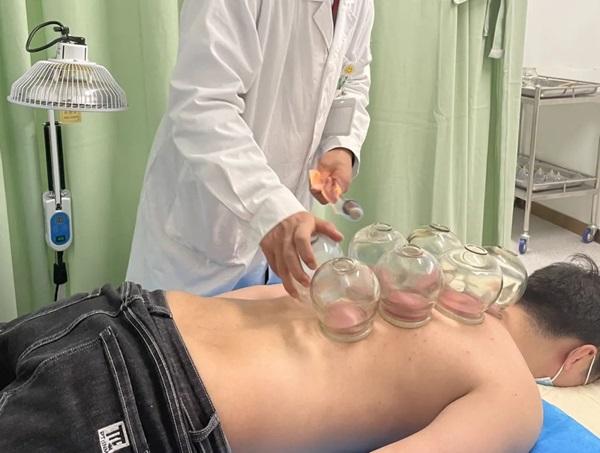 直樂醫(yī)院&河北省反射療法協(xié)會7·2中醫(yī)反射療法日公益行動